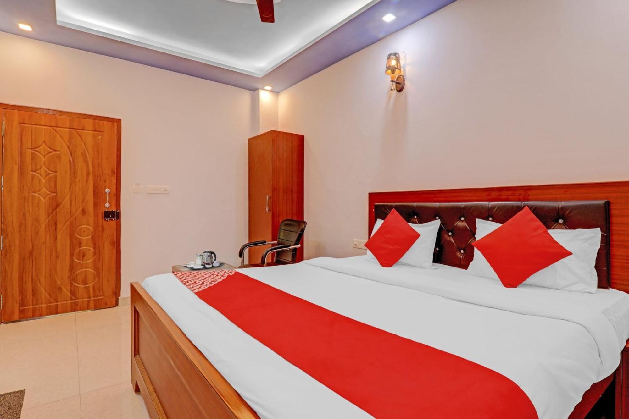Hotel O Chauhan Palace ลัคเนา ภายนอก รูปภาพ
