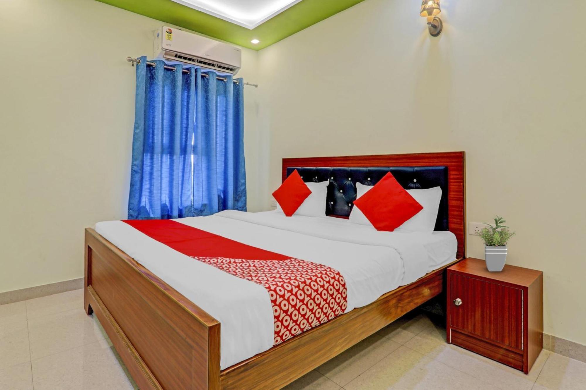 Hotel O Chauhan Palace ลัคเนา ภายนอก รูปภาพ